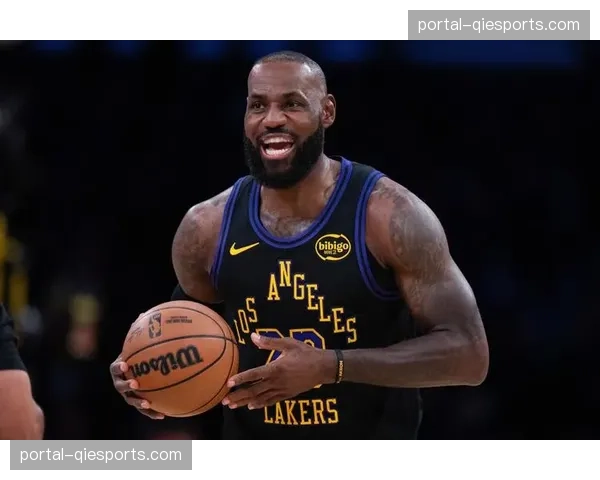 詹姆斯强调防守纪律性：失误导致的转换失分是致命伤